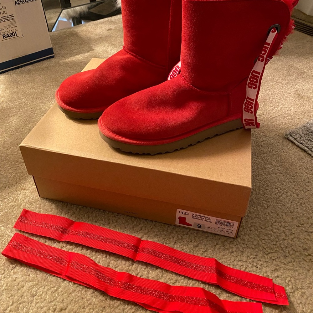 Ugg, Red, Customizable Bailey Bow, 9